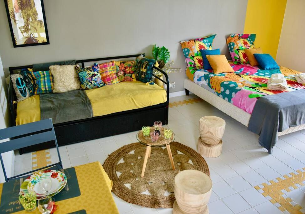 Joli Manga Soley Studio Dans Tres Belle Residence Saint-Francois  Extérieur photo